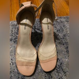 Seven Dials Women's Nude Heels